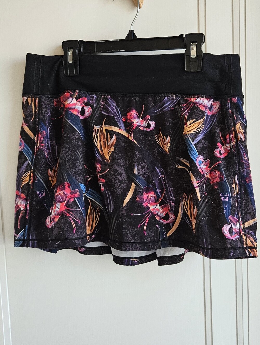 Lululemon Pace Rival Mid-Rise Skirt